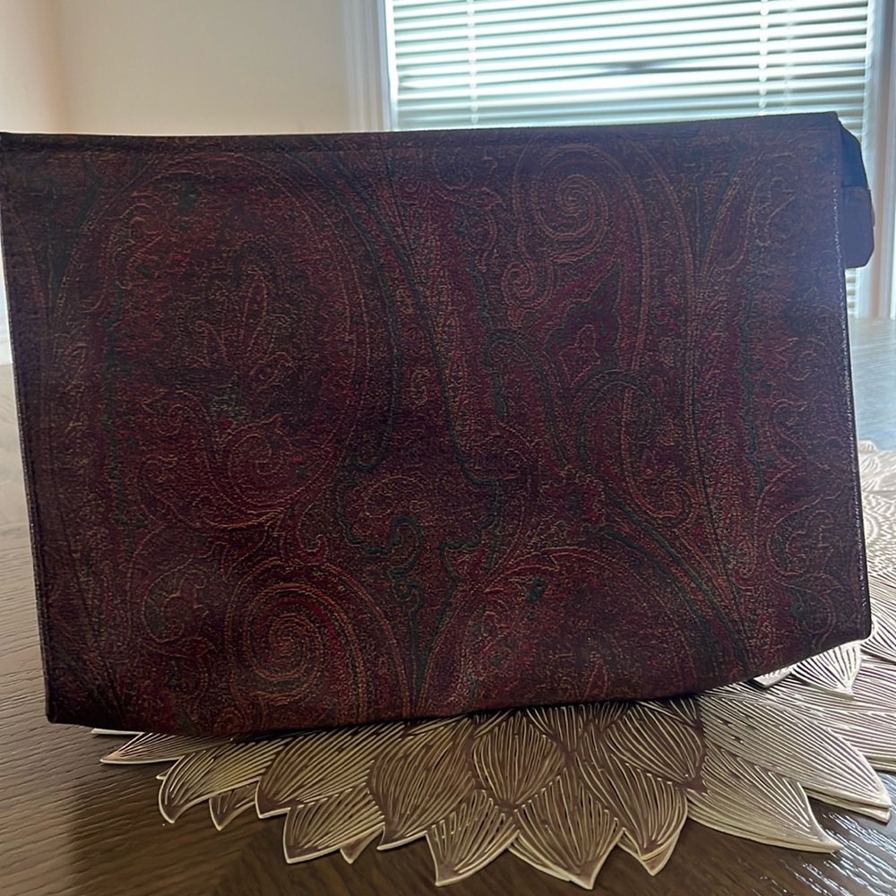 Etro made in Italy 🇮🇹 clutch